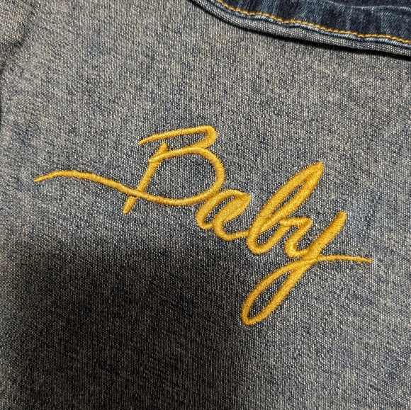 PLUS SIZE 22 Baby Phat capris - Picture 9 of 9